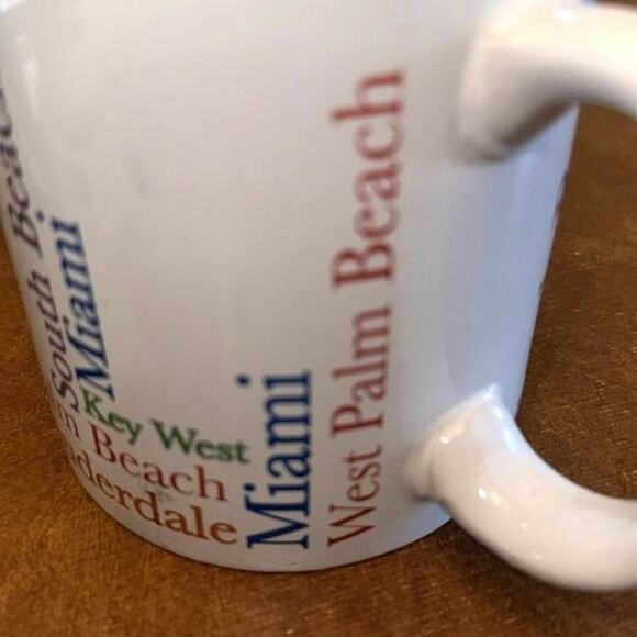 Miami & Florida Beaches Souvenir Mug - Picture 8 of 9
